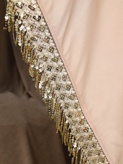 Elegante Abaya mit Verzierung
